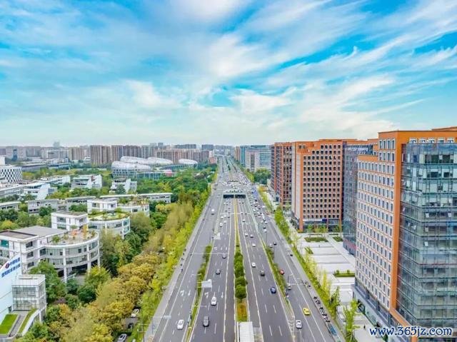 青羊航空新城实拍图