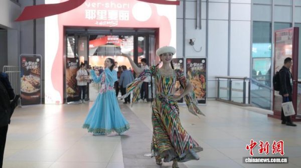 开云官网切尔西赞助商更是行走的“民族文化大使”-开云官网ka